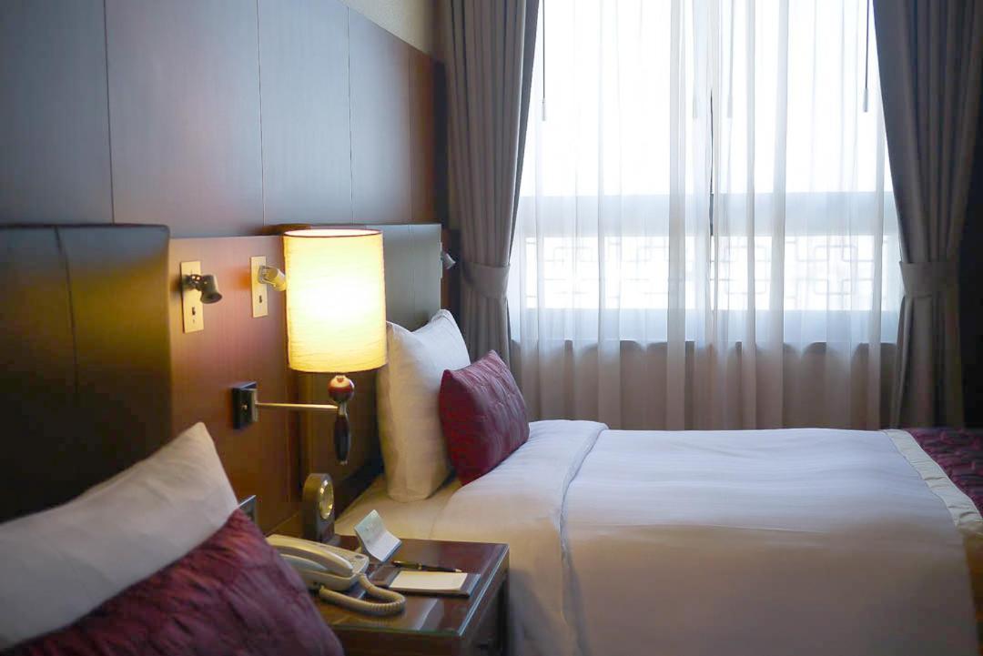 Golden Tulip - Aesthetics Hotel Zhunan Bagian luar foto